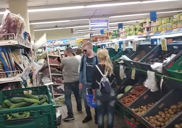 Харківський блогер розніс відомий супермаркет (ВІДЕО)