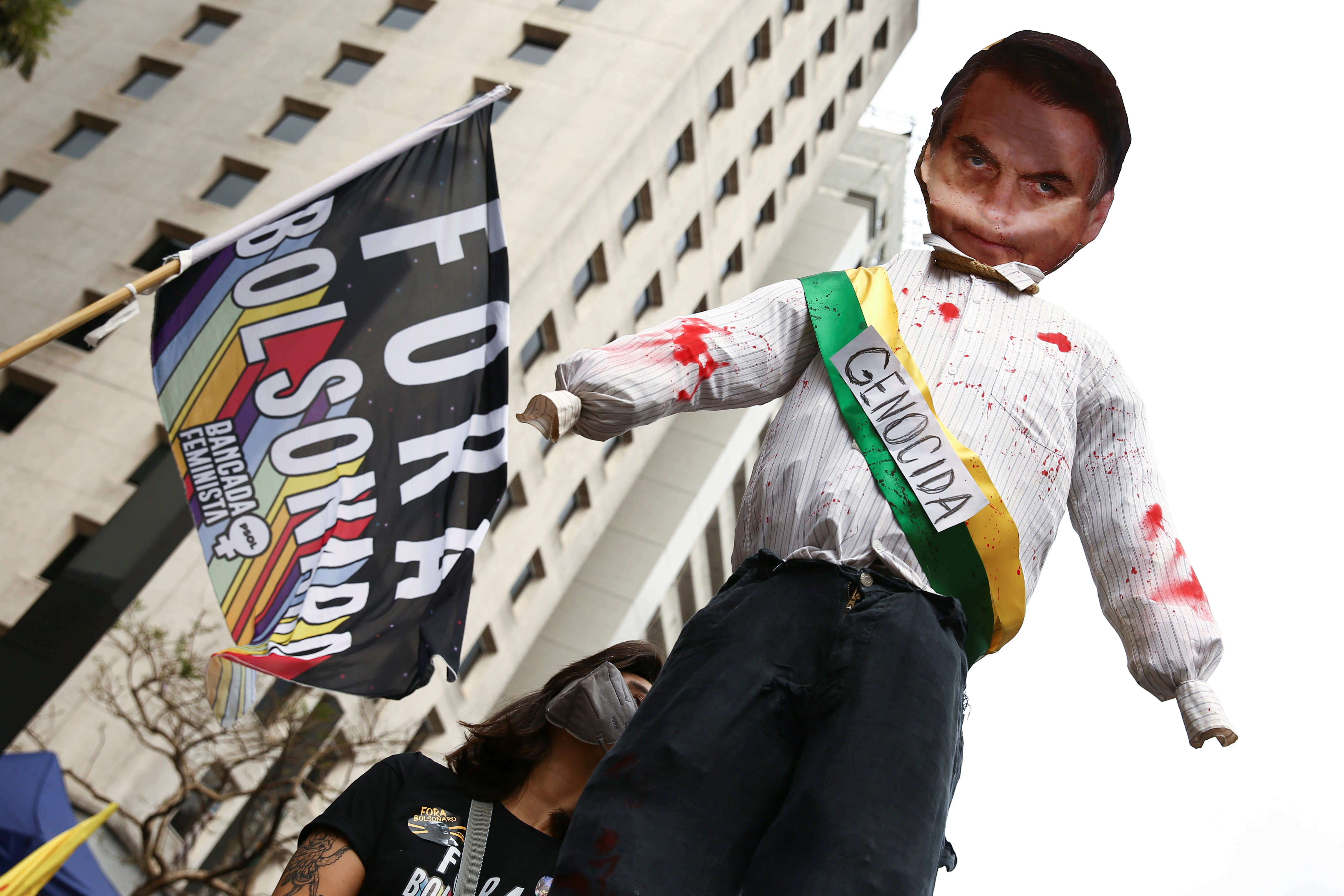 У Бразилії тисячі демонстрантів вимагали відставки президента