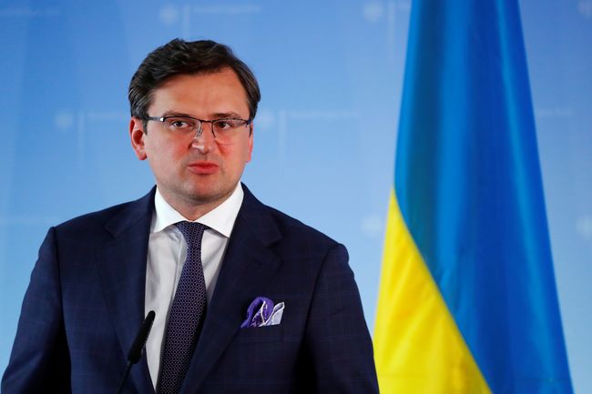Кулеба назвав шість тем, над якими працюватиме українська дипломатія у 2022 році