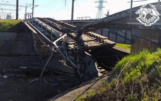 Генштаб підтвердив знищення моста під Мелітополем