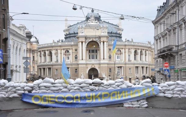 В Одесі й області оголошено тривалу комендантську годину
