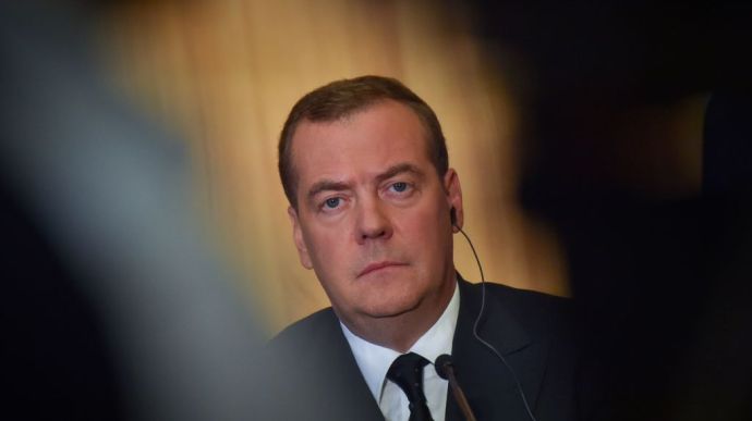 Медведєв заявив, що "для нормалізації ситуації" Росії потрібні гарантії безпеки