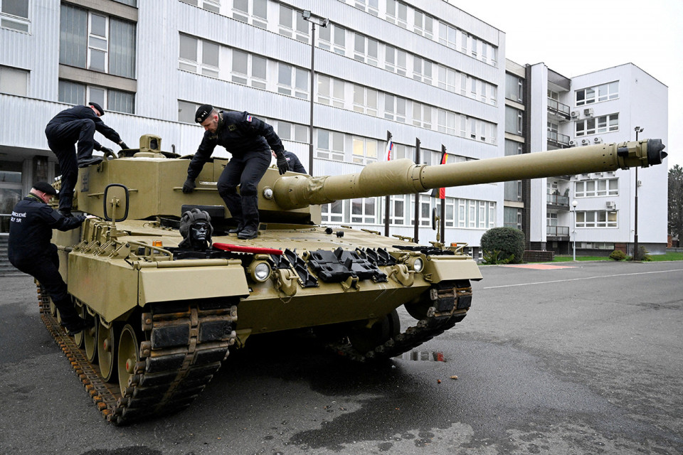 Бразилія відхилила запит Німеччини про танкові боєприпаси для України – ЗМІ