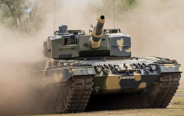 П'ять країн готові передати Україні танки - Кулеба