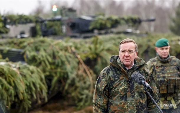 Новий міністр оборони Німеччини приїде до України