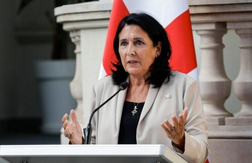 Президент Грузії накладе вето на законопроєкт, через який в країні спалахнули протести