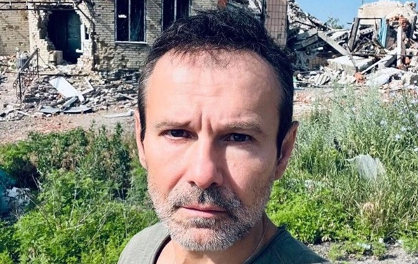 Вакарчук показав зруйноване село на Донеччині