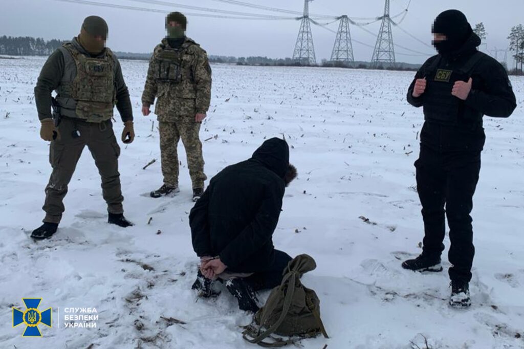 СБУ затримала "вагнерівця", який готував удари росіян, що мали знеструмити Київ (ФОТО)