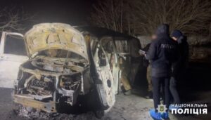Теракт на Одещині: поліція показала підірваний автомобіль добровольчої армії (ФОТО, ВІДЕО)