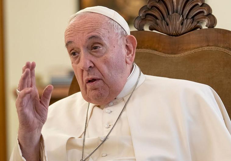 У Ватикані уточнили скандальну заяву Папи Римського
