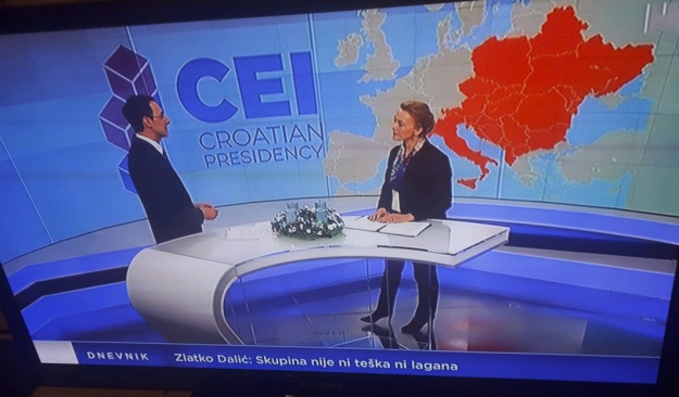 Хорватський телеканал публічно вибачився за карту України без Криму