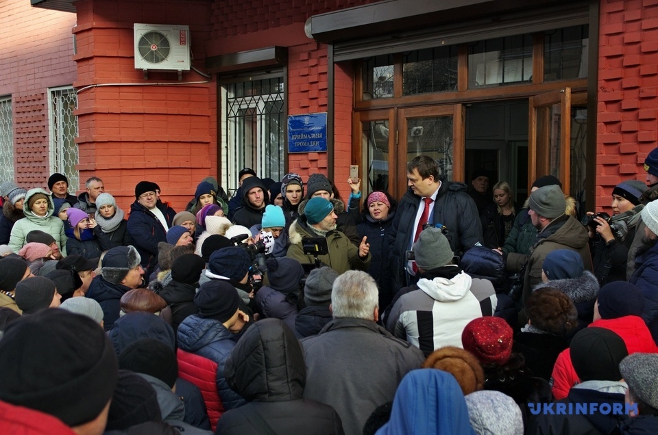 У Полтаві відбувся мітинг через ДТП, в результаті якого загинув хлопець, а водія не затримують