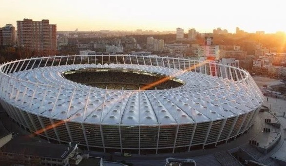 В НСК "Олімпійський" отримали запити на проведення дебатів