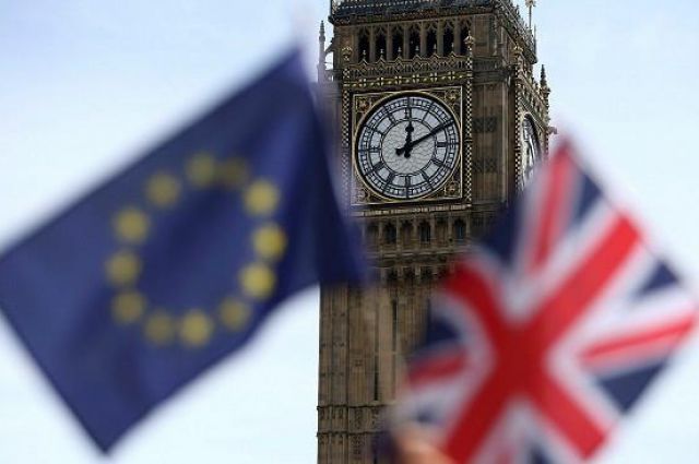 Уряд Великобританії запевнив, що і після Brexit продовжить санкції проти Росії