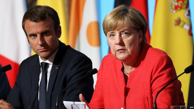 Уряд Німеччини та Франції звинуватили Росію в порушенні "Мінська" через паспорти