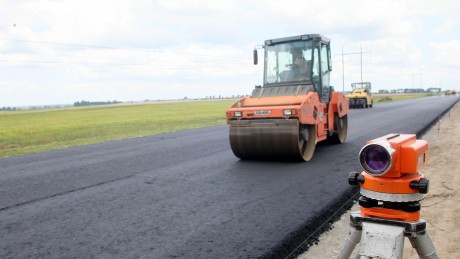 Кабмін прийняв стратегію ремонту доріг на 2020 рік