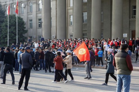 Киргизстан і Таджикистан домовилися про повне припинення вогню на кордоні