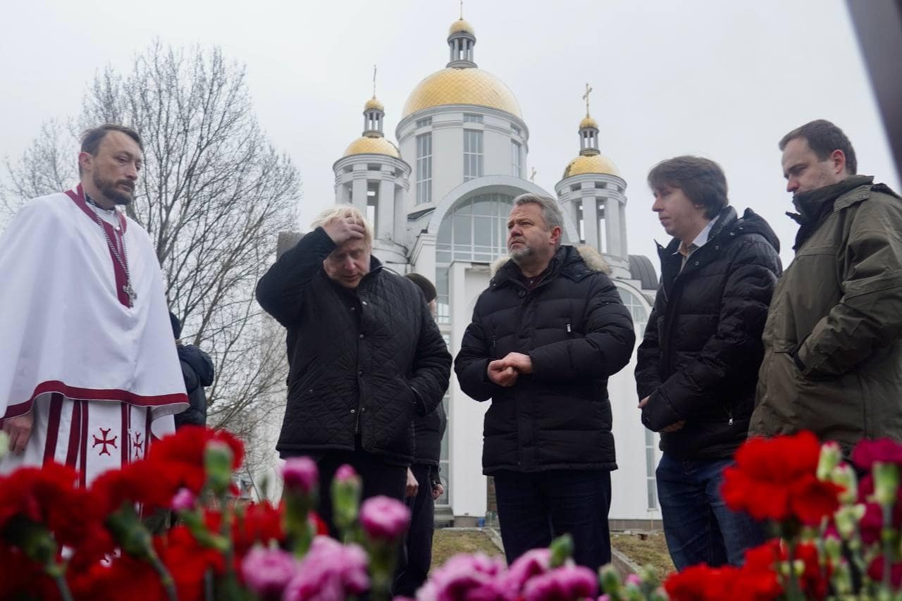 "Якого біса ми чекаємо?" Джонсон написав статтю про Україну: закликав потроїти допомогу Києву і дати літаки