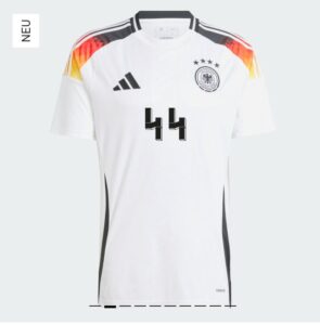 Нагадує нацистську символіку: збірна Німеччини змінить дизайн цифри 4 на ігровій формі